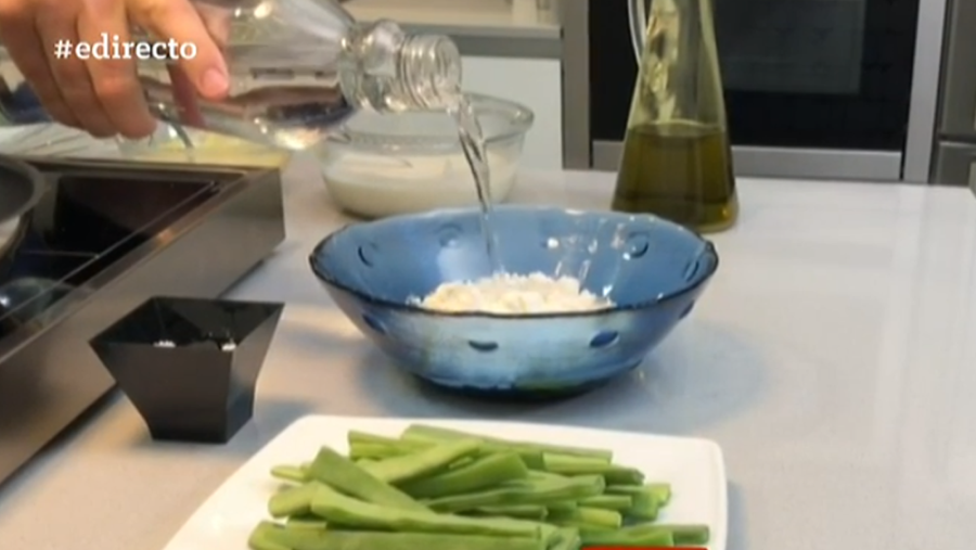 El agua con la que preparamos la mezcla debe estar muy fría