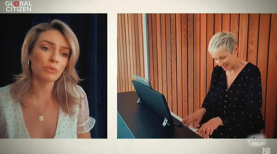 Annie Lennox y su hija Lola, también activista y espectacular cantante