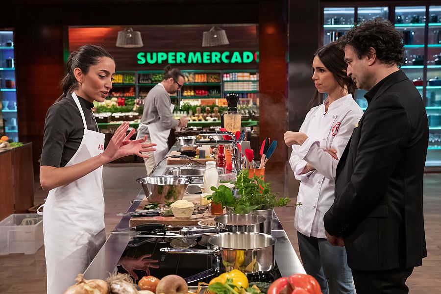 Ana, Elena Furiase y Pepe