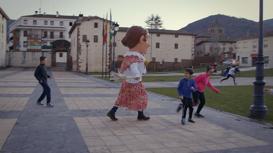 'El Paisano' descubre Ezcaray y sus tradiciones