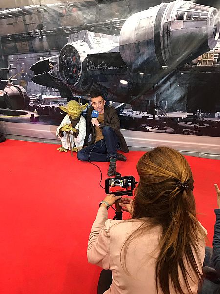 Grabación de una pieza de periodismo móvil (MoJo).