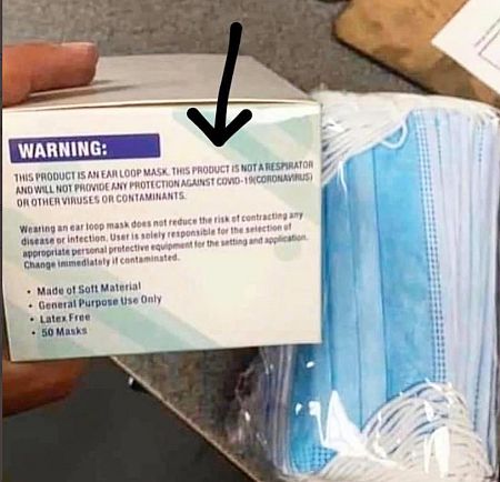 Caja de mascarillas norteamericanas con etiqueta y mascarillas.