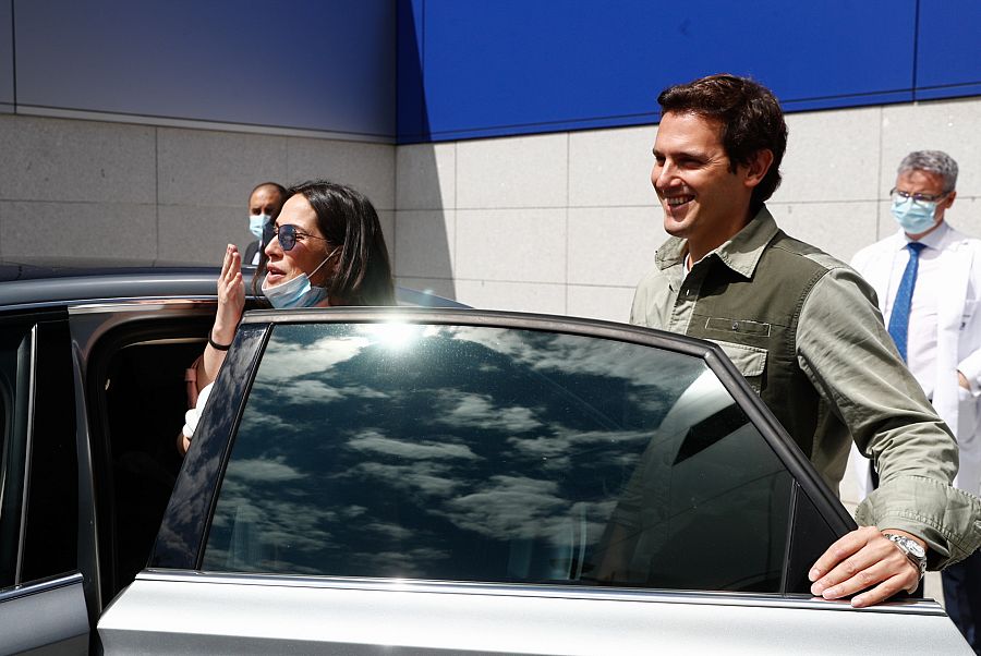 MALU Y ALBERT RIVERA CON SU HIJA LUCIA