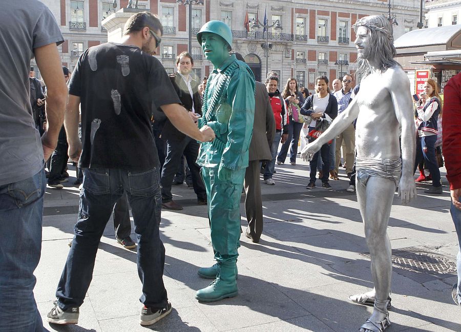 Mario Casas y Hugo Silva en el rodaje de 