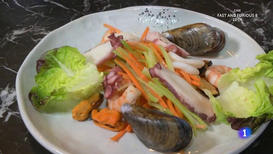 Aquí la Tierra - Ensalada veraniega con marisco