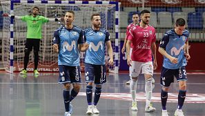 Los jugadores del Movistar Inter celebran el primer gol marcado al Viña Albali Valdepeñas en la Final por Pito.