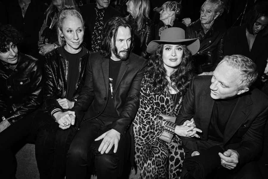 Keanu Reeves y Salma Hayek comparten cumpleaños y lo saben: los dos nacieron el 2 de septiembre