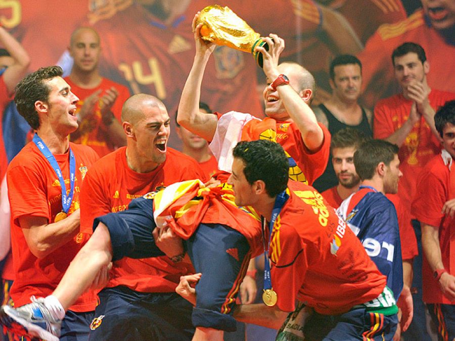 'La Roja' durante la celebración del título en Madrid