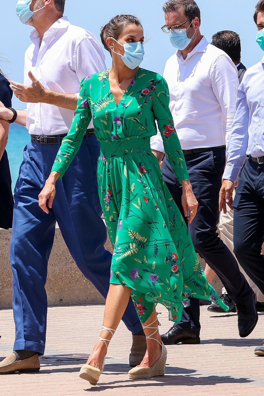 Letizia visita la playa de Palma de Mallorca en su viaje a las Islas Baleares - 25 de junio de 2020