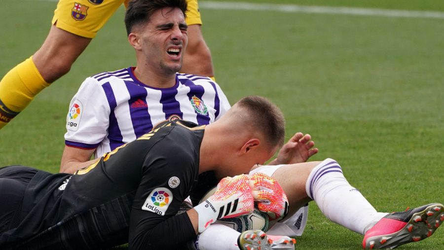 Imagen: Kike Pérez se lamenta tras su ocasión perdida