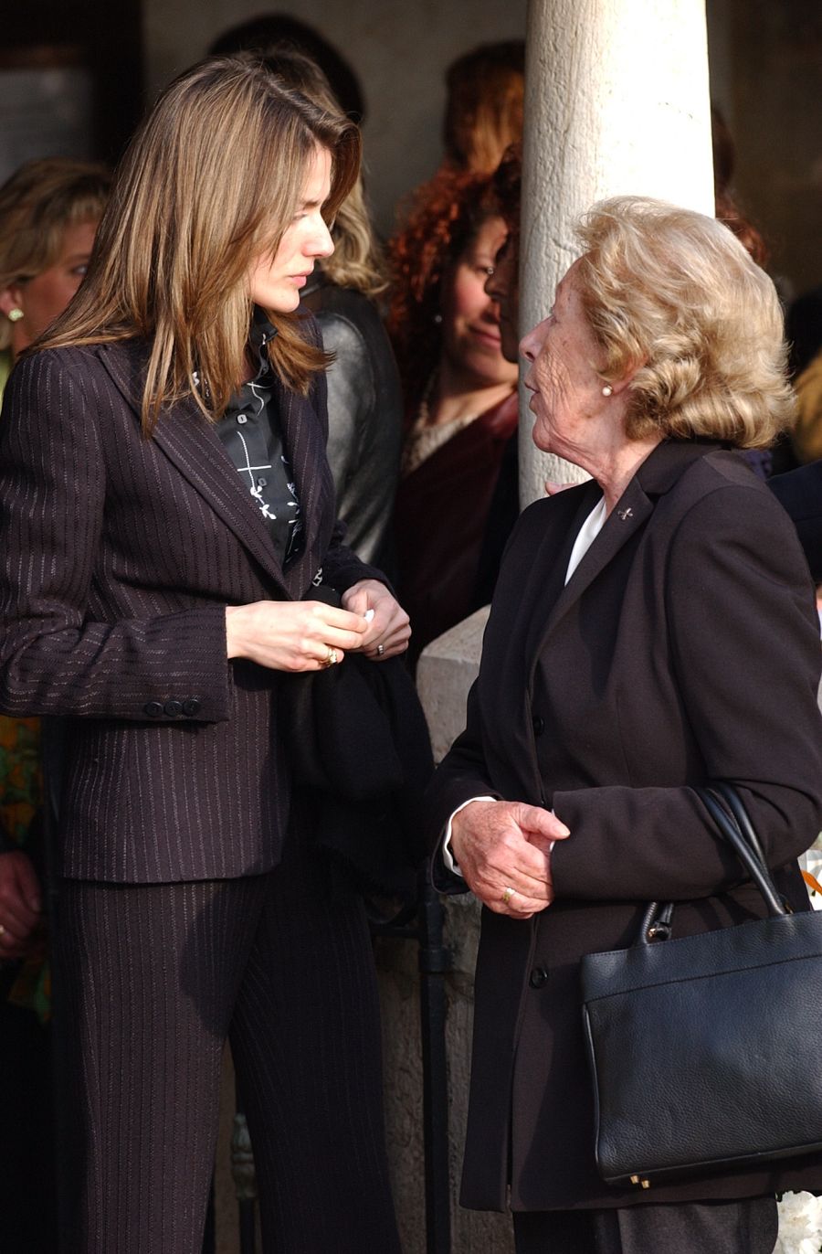 Letizia, el mayor apoyo de su abuela Menchu en el funeral de su abuelo