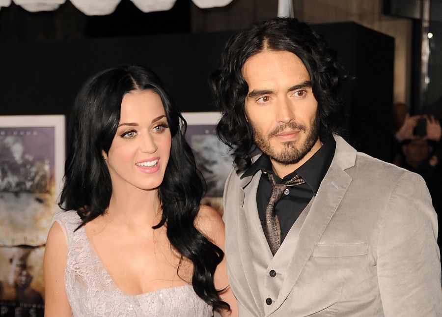 La cantante Katy Perry y el cómico y presentador Russell Brand
