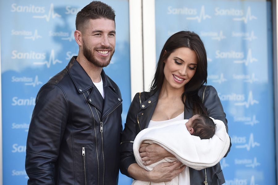 Sergio Ramos y Pilar Rubio presentan ante los medios a su segundo hijo, Marco