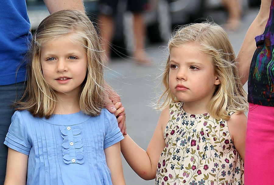 Leonor y Sofía asistieron a la Copa del Rey de Vela en 2011