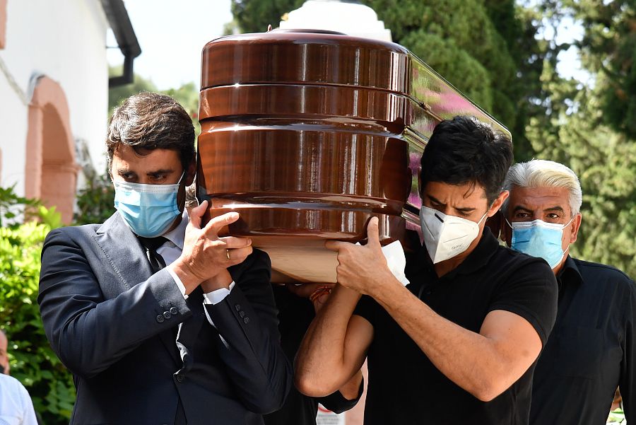 ENTIERRO DE HUMBERTO JANEIRO