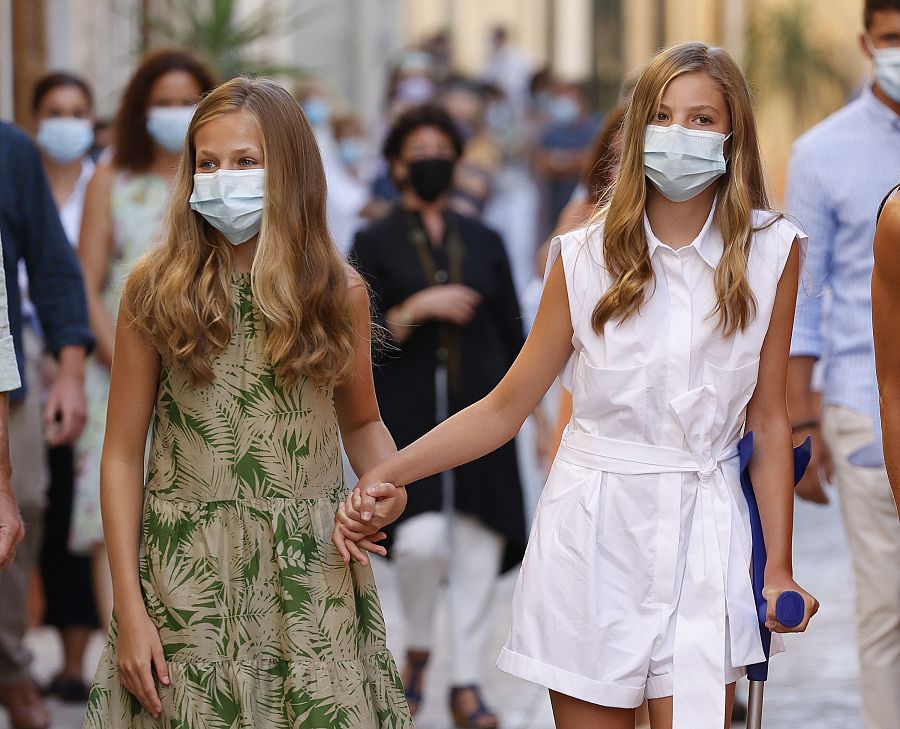 La princesa Leonor y la infanta Sofía han visitado Petra y el museo de Junipero Serra