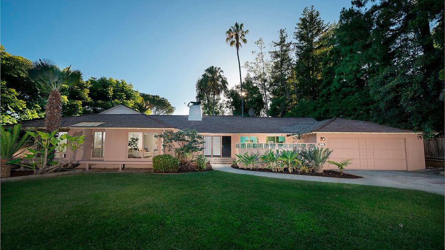 Fachada de la casa de 'Las chicas de oro' que ha sido vendida por 4 millones de dólares