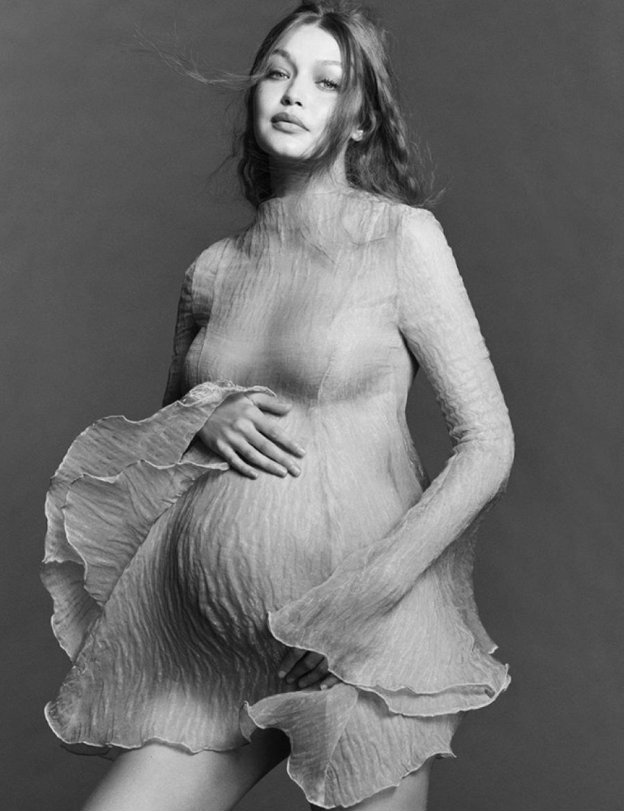 Gigi Hadid posa por primera vez embarazada