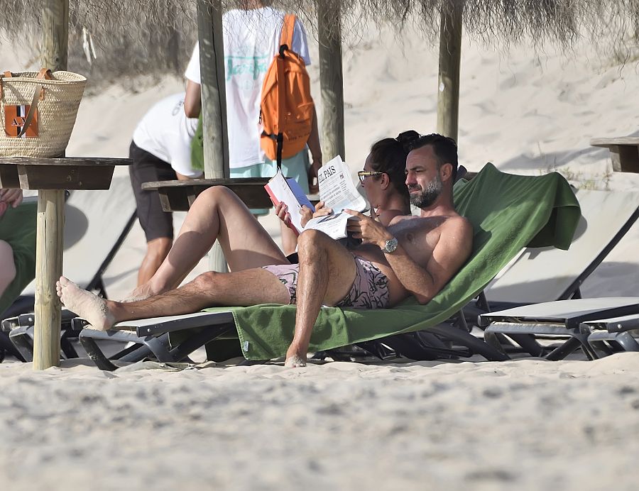 Ana Milán y su novio disfrutan de unas vacaciones en Cádiz