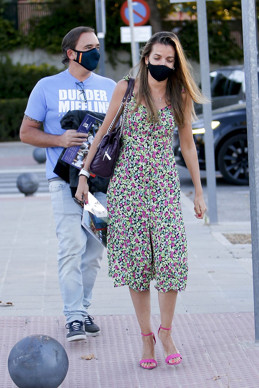 Antonio Morales de las Heras y su mujer, Bárbara Suánces, llevando a su hija al colegio el primer día de clase