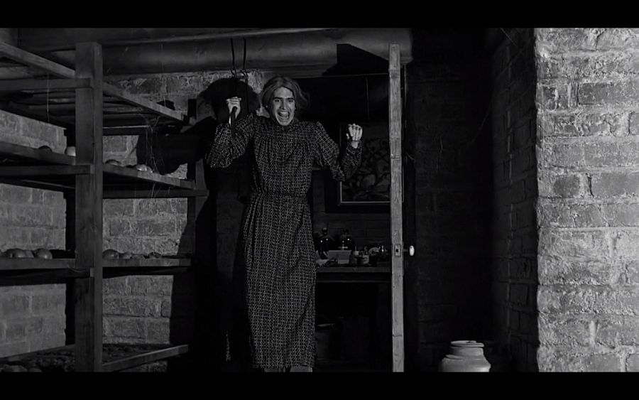 'Psicosis' (Alfred Hitchcock, 1960). La imagen del 'hombre disfrazado de mujer' como asesino o psicópata es un cliché presente en el cine desde hace décadas.