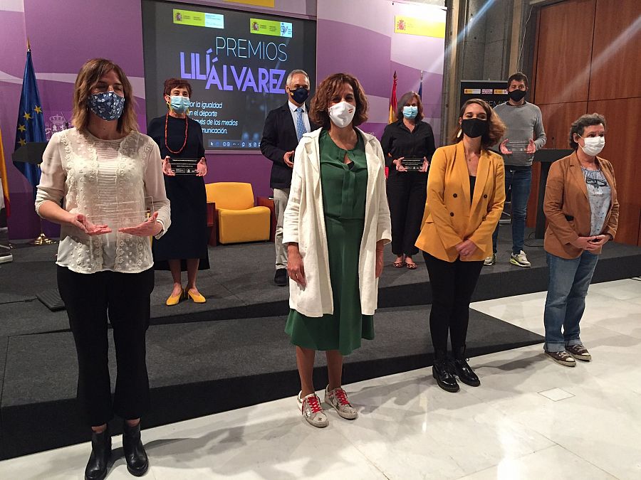 Foto de familia de la  entrega de los Premios Lilí Alvarez del Instituto de la Mujer y el CSD