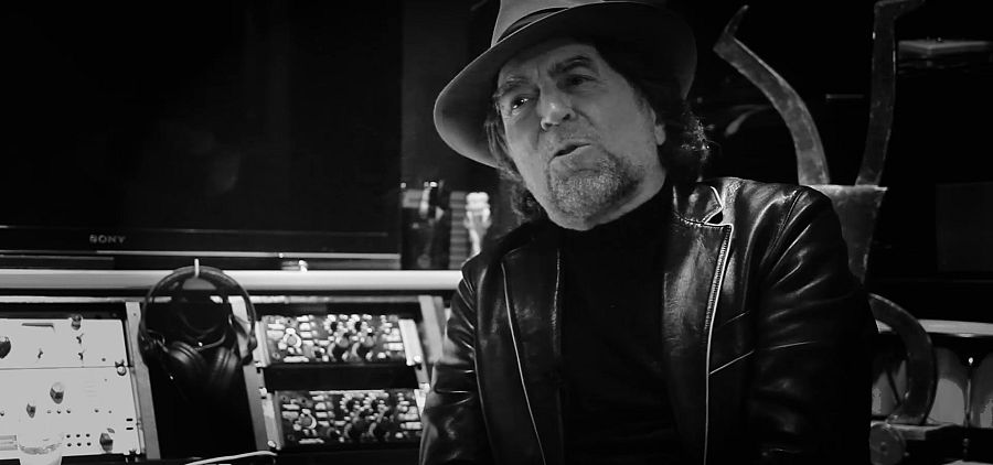 Sabina, también estará entre los invitados en el documental