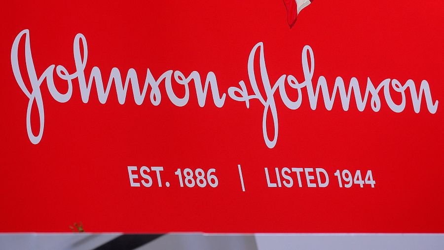 La vacuna de Johnson & Johnson está siendo desarrollada por su filial Janssen -con sede en Bélgica-.