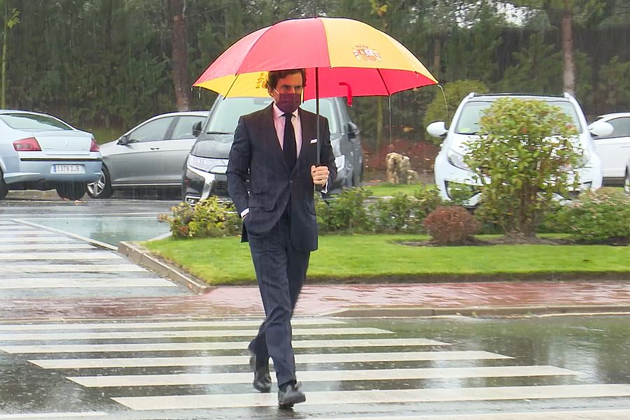 Alonso Aznar Botella durante el tanatorio de Fernando Falco, Marques de Cubas en Madrid