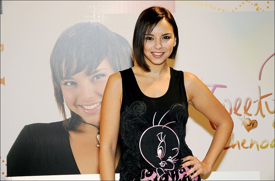 La cantante Chenoa durante la presentación 