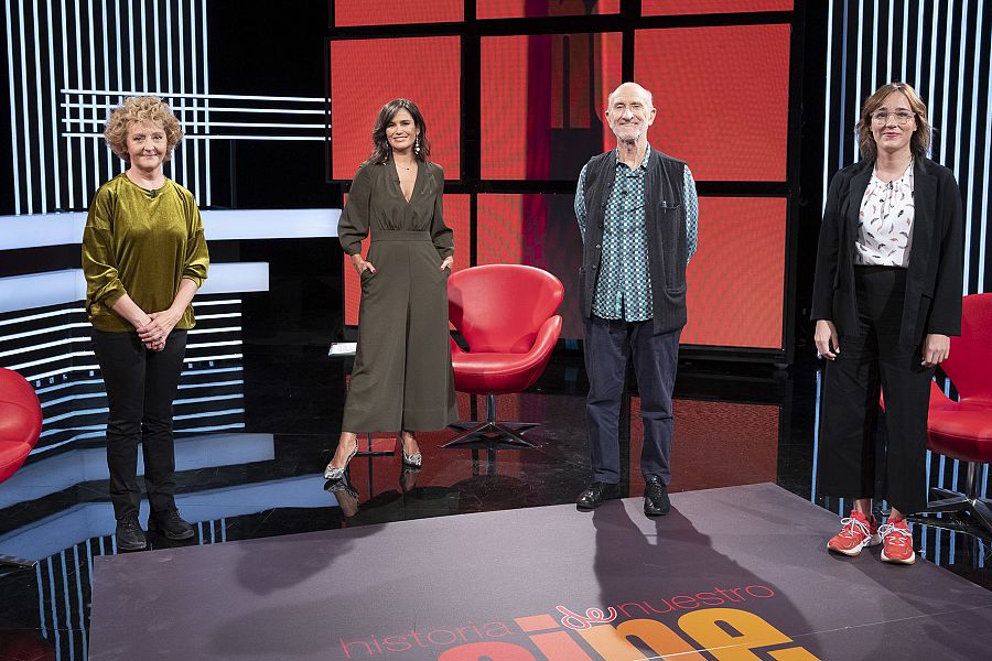 Los inivtados de esta semana, en el plató, con Elena S Sánchez
