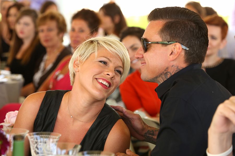 Pink y Carey Hart