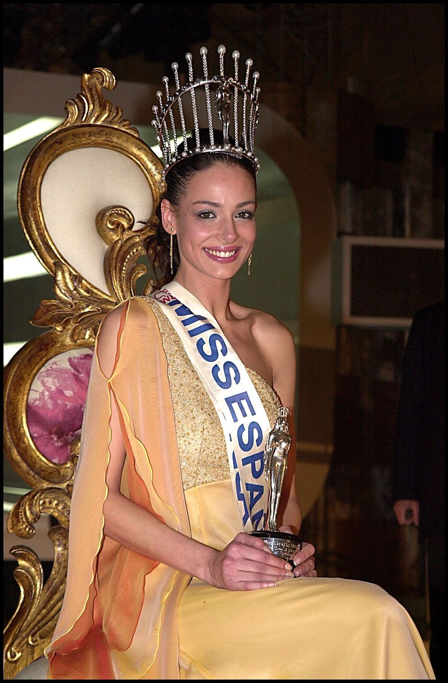 Eva González elegida Miss España 2003