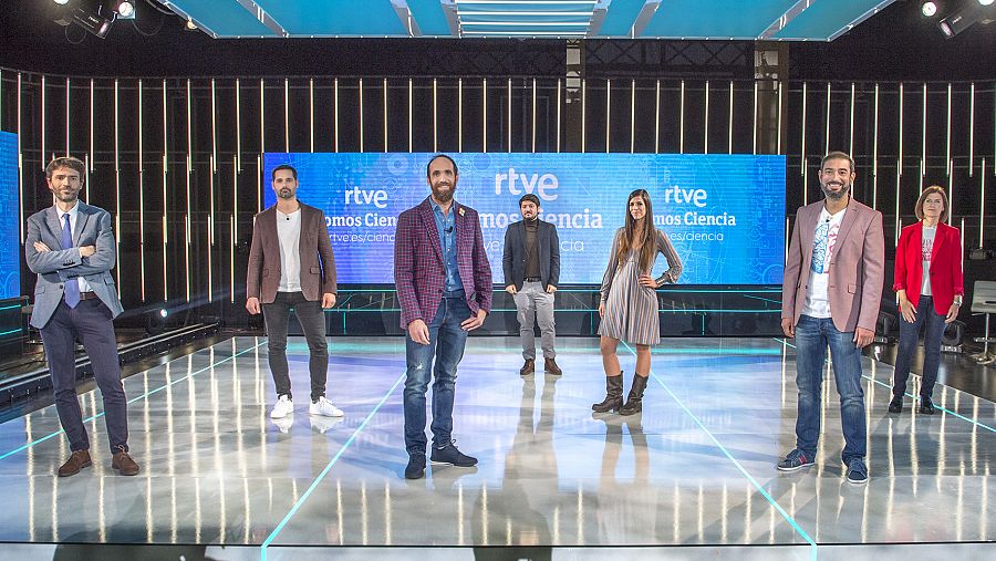 Presentadores y directivos de RTVE que han participado en el evento RTVE Somos Ciencia