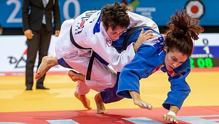 Estrella López Sheriff logra el bronce europeo en la categoría de hasta 52 kilos en Praga.