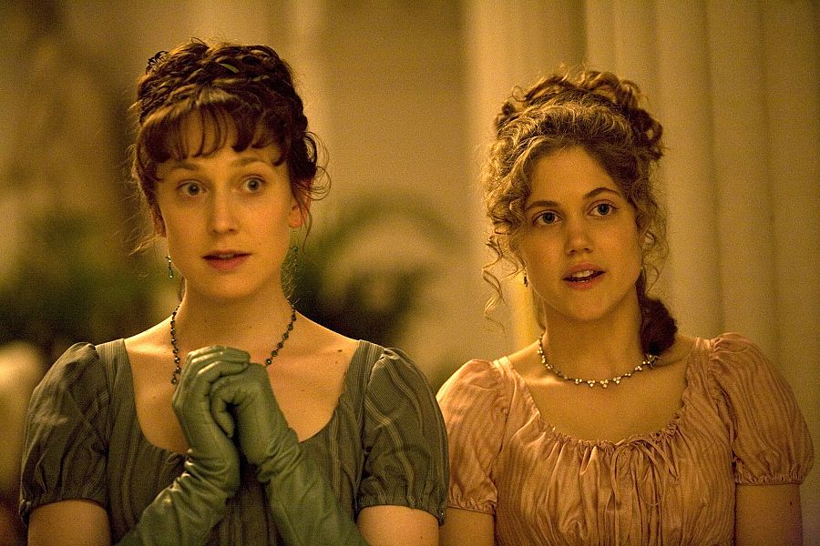 Elinor Dashwood (Hattie Morahan) y Marianne Dashwood (Charitie Wakefield) en 'Sentido y sensibilidad' (2008)