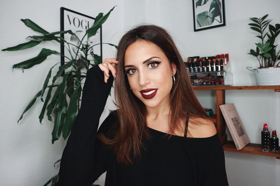 El maquillaje perfecto para unos labios rojo oscuro