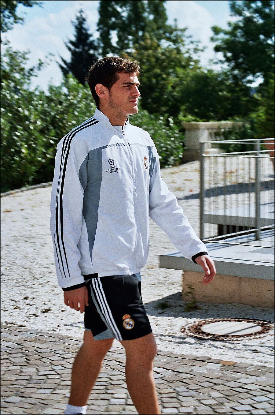 Iker Casillas durante una concentración en el año 2004