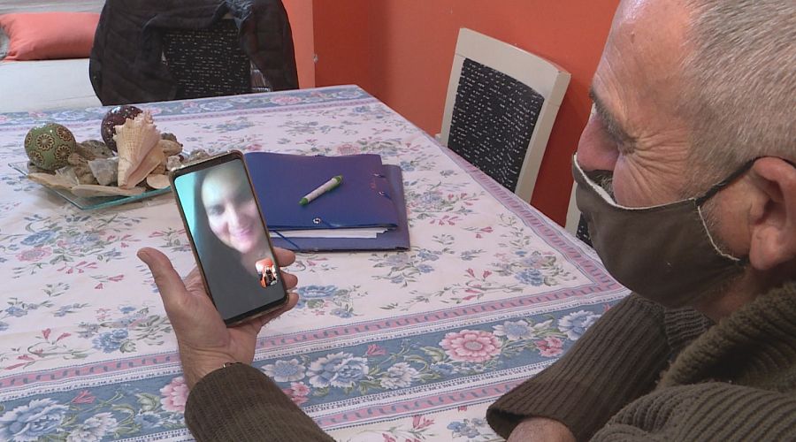 Amor en tiempos de COVID: ¿cómo se las arreglan las parejas binacionales?