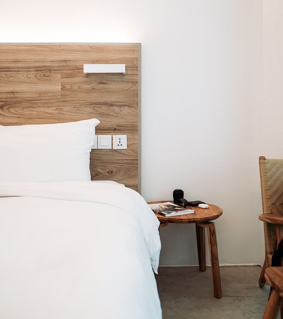 El cabecero de la cama es nuestra protección mientras dormimos. Tiene que ser firme y sin barras