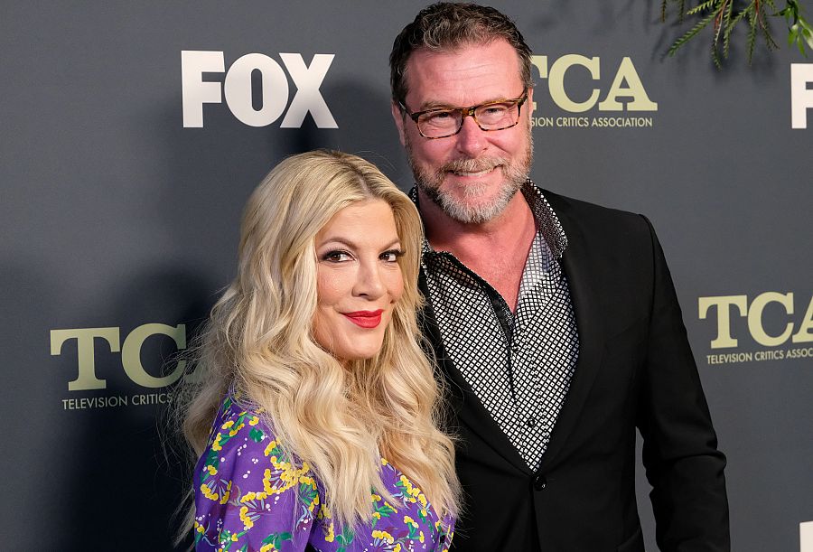 Tori Spelling con su marido, Dean McDermott.