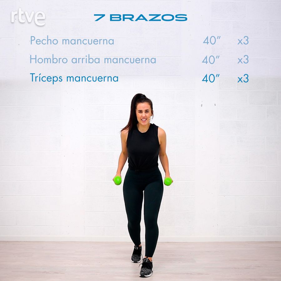 Reto 3. Tercera semana. Ejercicio de brazos: triceps mancuerna
