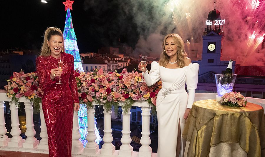 Los espectadores arroparon a Anne y Ana en este esperado momento