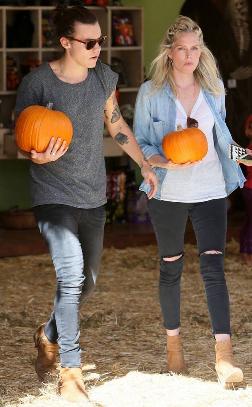 Erin Foster y Harry Styles se preparan para Halloween