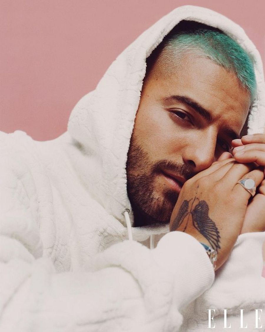 Maluma protagoniza la portada de la revista de moda 'Elle'