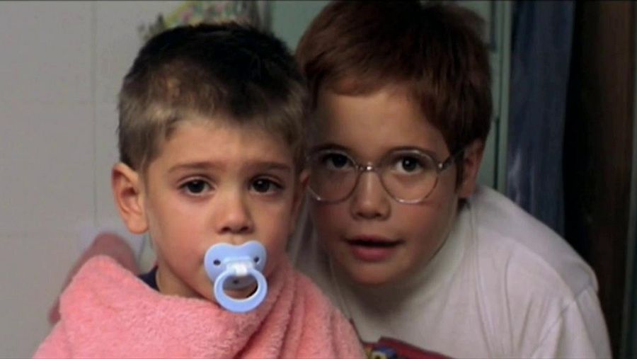 Manolito Gafotas y 'el imbécil' protagonizan las escenas más divertidas de enredo