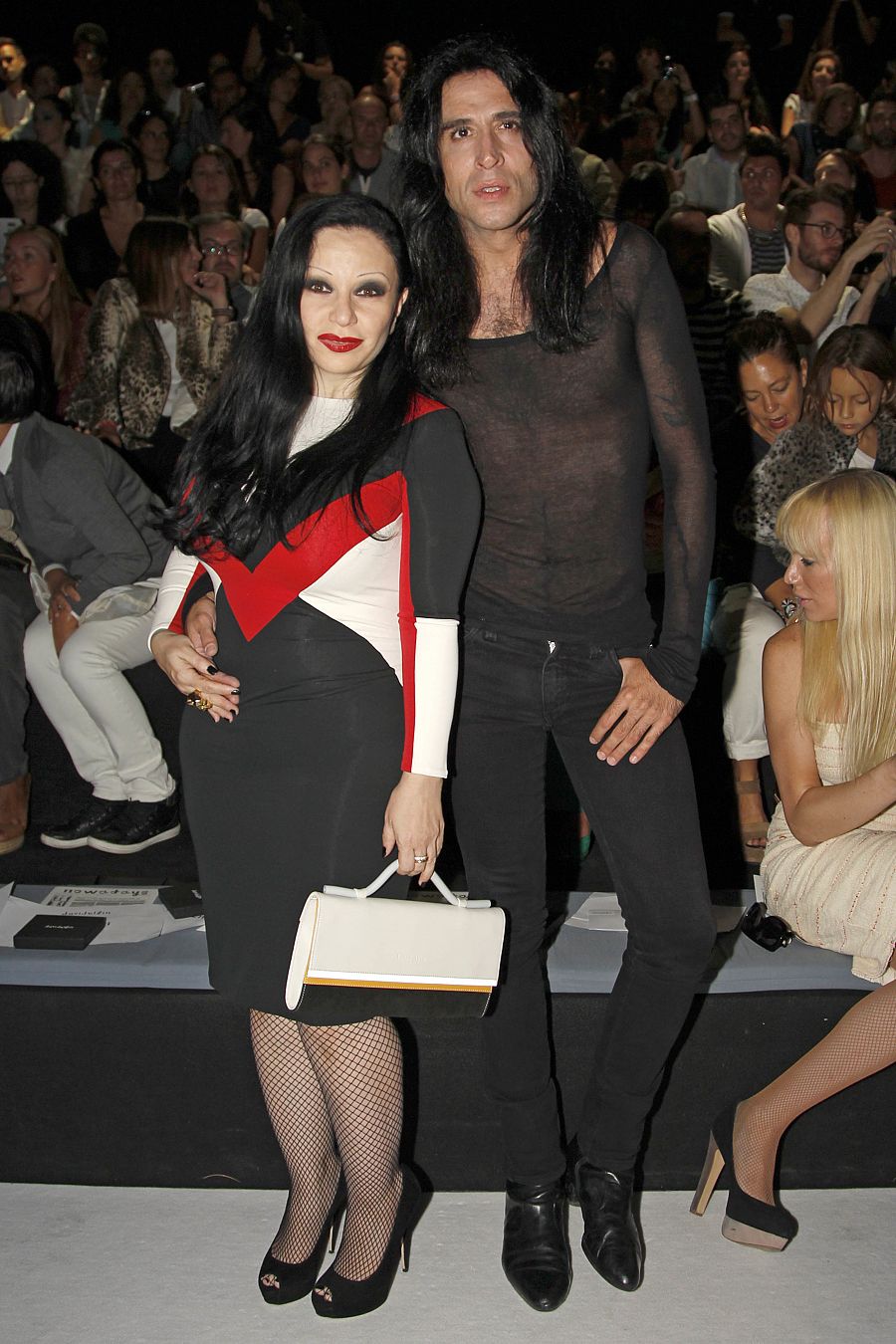 Alaska y Mario en un desfile de moda de su amigo David Delfín en 2012