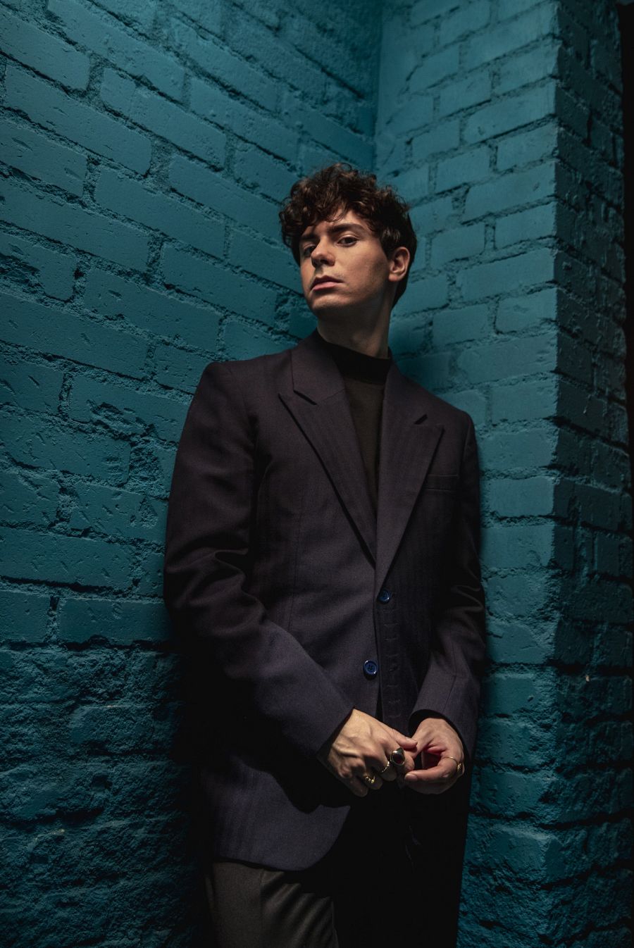 Alfred García durante una sesión de fotos