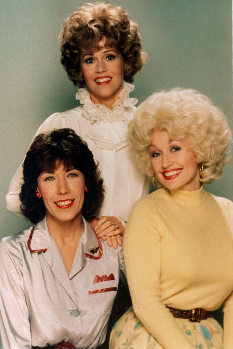 Jane Fonda, Lily Tomlin y Dolly Parton en imágenes promocionales de '9 to 5'