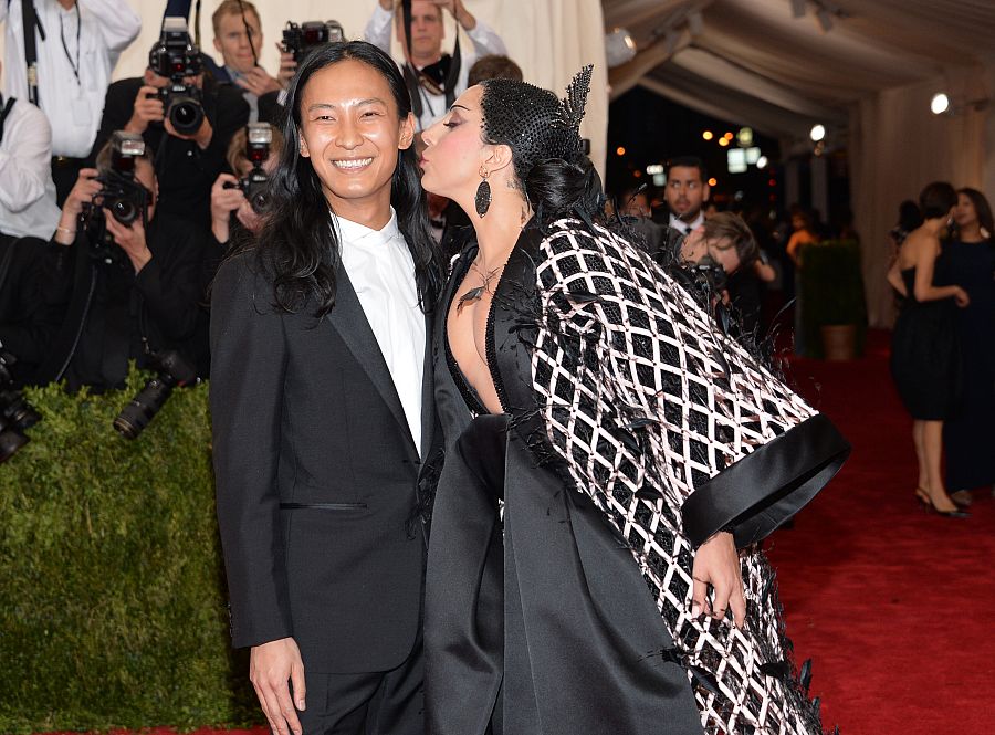 Alexander Wang y Lady Gaga (2015)